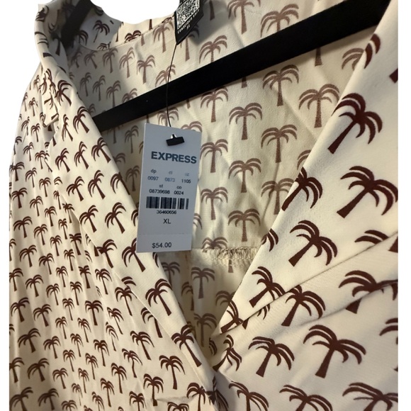 Palm trees print short sleeve button up boxy shirt - Picture 5 of 5